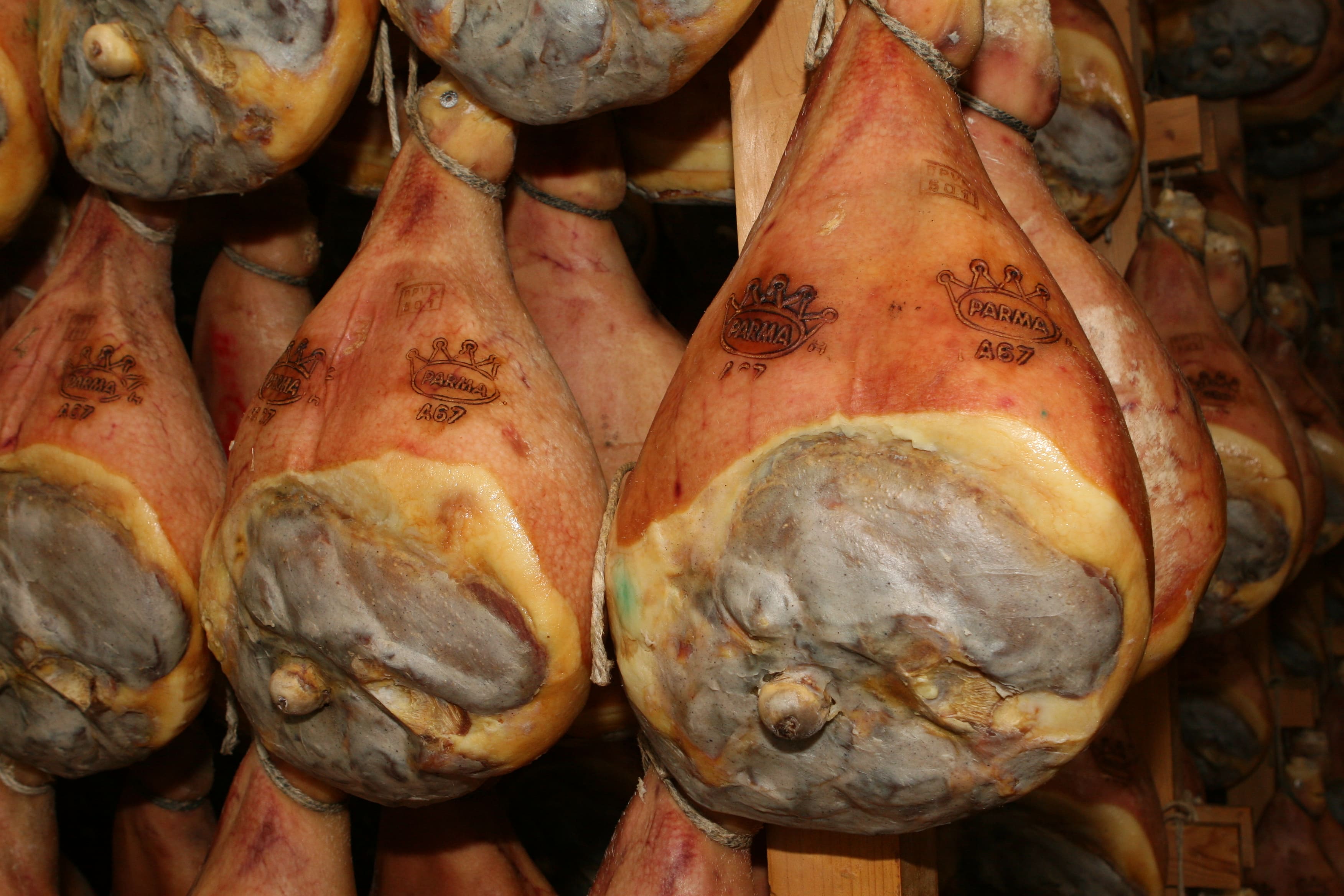 Preparazione del prosciutto crudo