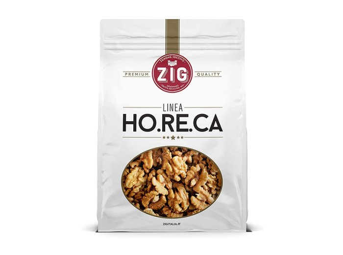 Noci sgusciate a quarti