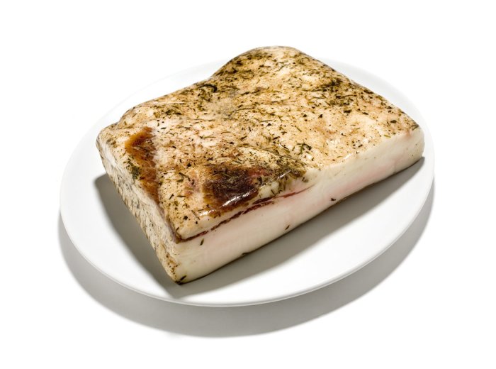 Lardo stagionato alle erbe