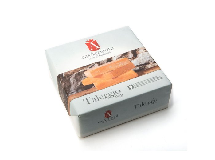 Taleggio dop in forma