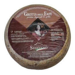 Pecorino stagionato in grotta