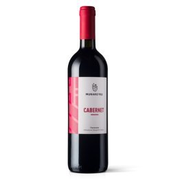 Vino cabernet delle tre venezie