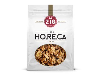 Noci sgusciate a metà